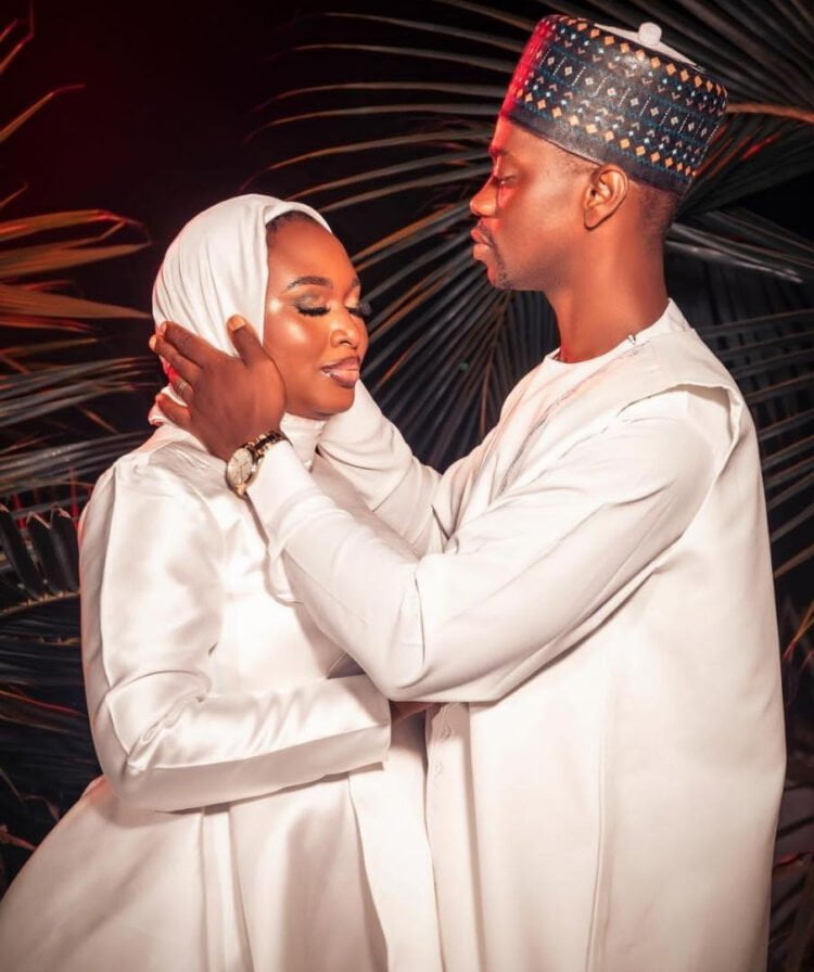 Celebrity couple, Mo Bimpe and Lateef Adedimeji announce they’re expecting twins as they celebrate their first wedding anniversary